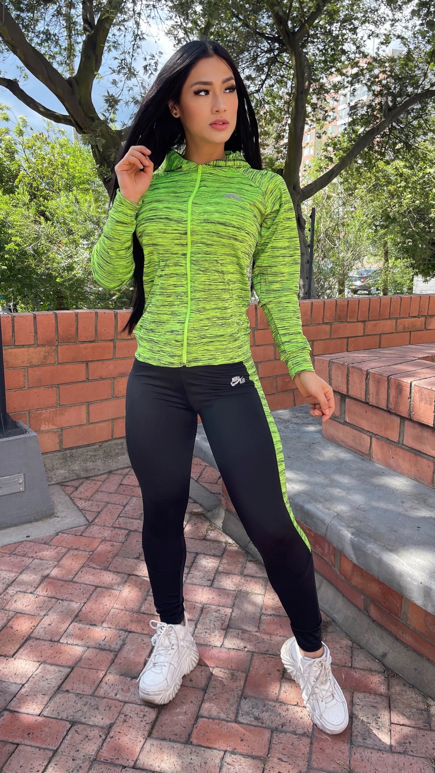 Ref 22- Conjunto LazySoft – Relajado, Suave y Hermoso